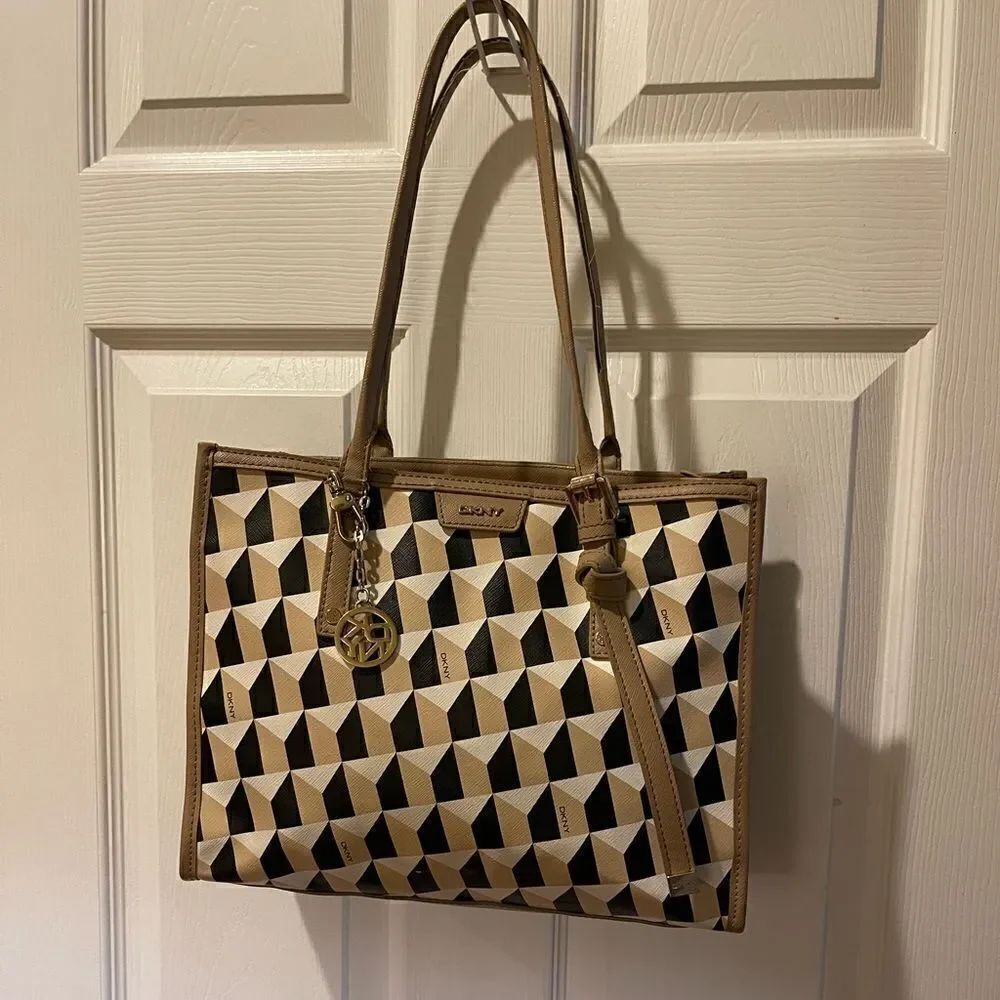 DKNY DONNA KARAN Khaki Black & Beige Geometric Print Shoulder Bag Faux Leather